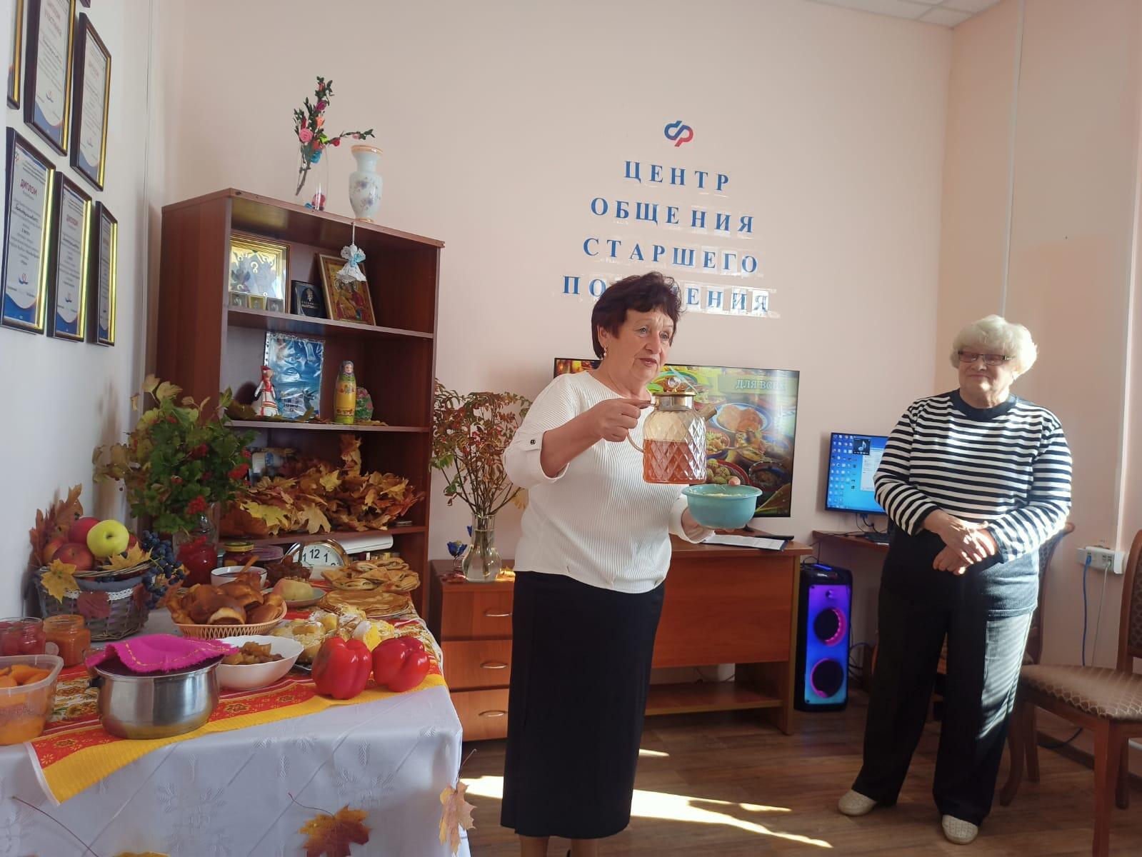 «Скатерть-самобранка» и «Нам года–не беда!»